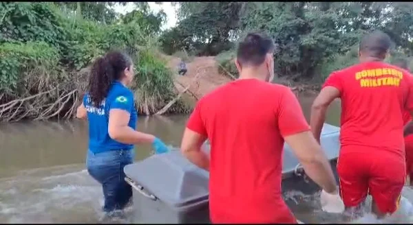 goias bombeiros resgatam corpo em rio