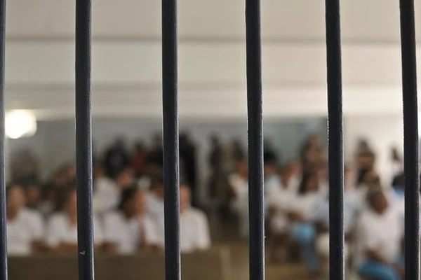 Mais de 63 mil detentos farão o Encceja às vésperas do Natal