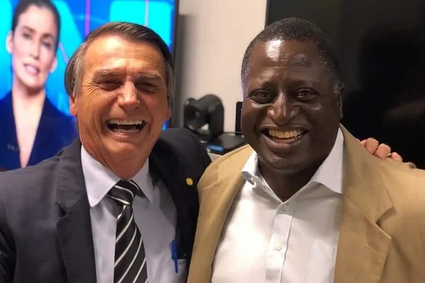 “Carona” no sobrenome Bolsonaro elegeu um entre sete candidatos
