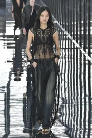 Desfile da Fendi no Milan Fashion Week Ready to Wear Spring/Summer 2027 
