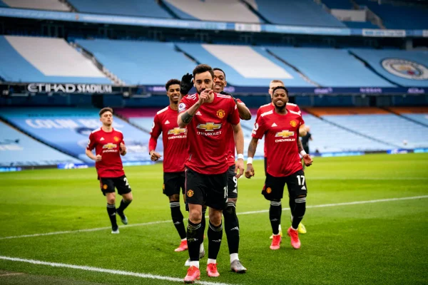 United derruba invencibilidade do City e assume 2º lugar do Inglês