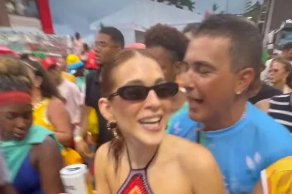 André Marques e Ana Clara no Bloco da Ivete Sangalo no Carnaval de Salvador