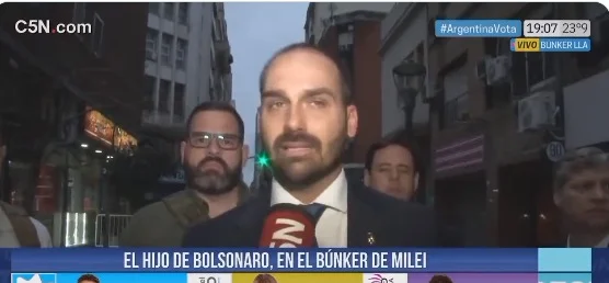 imagem colorida eduardo bolsonaro entrevista argentina