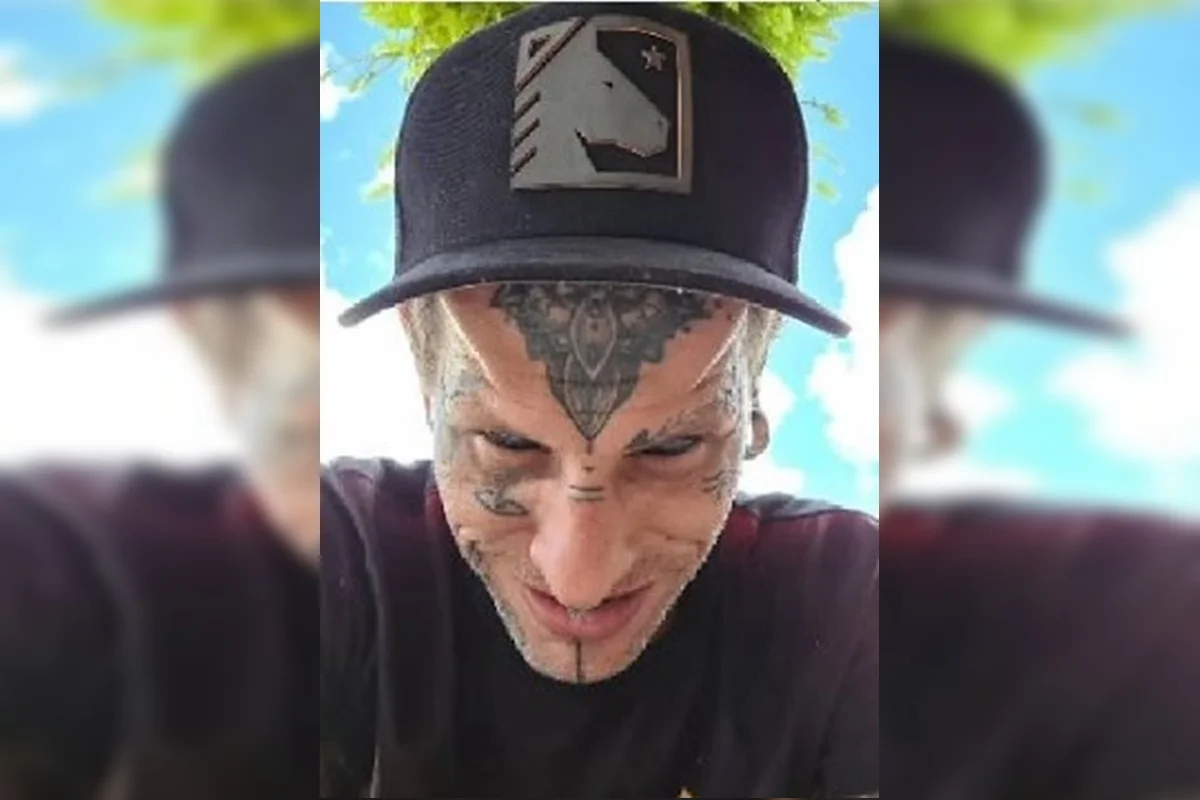 Tatuador é executado com ao menos 10 tiros Tatuador é executado com ao menos 10 tiros