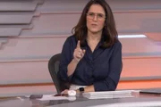Ela apresenta o Bom Dia Brasil