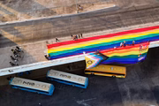 A visibilidade da comunidade LGBTQIAPN+ durante o mês do orgulho ajuda a quebrar o silêncio e o preconceito e a promover a inclusão