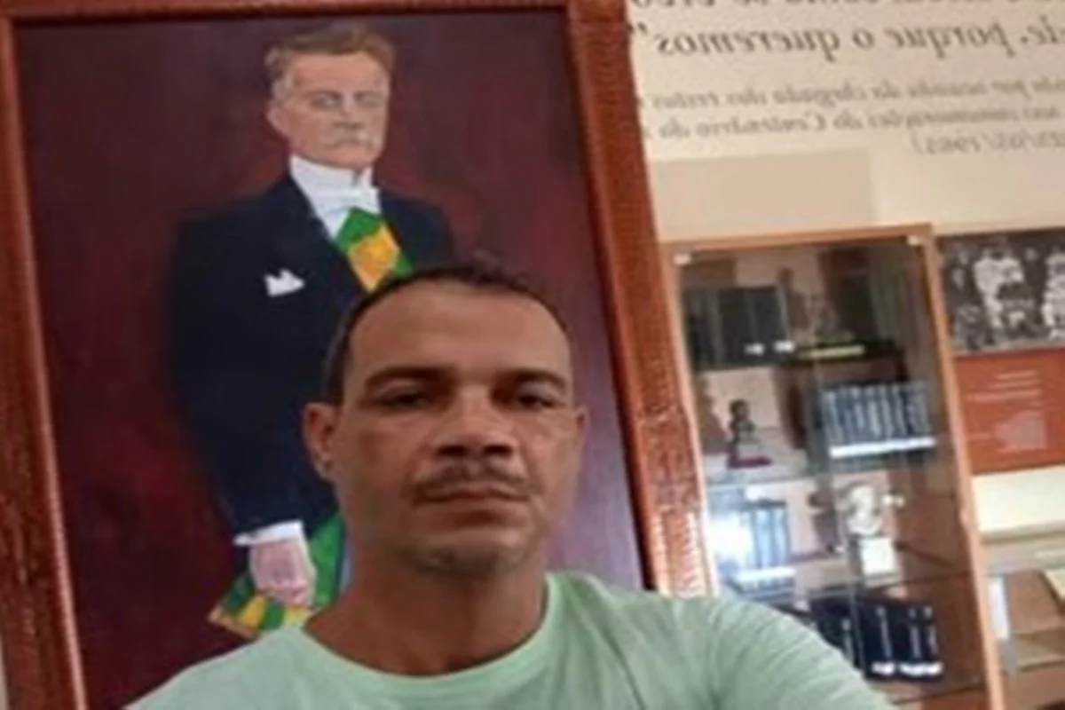 Terceirizado do Senado é Vítima de Assassinato com 36 Facadas em Hotel