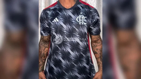 Imagem colorida da suposta camisa 3 do Flamengo - Metrópoles