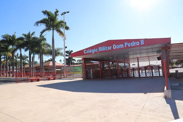 Aluno é brutalmente espancado dentro de colégio militar do DF