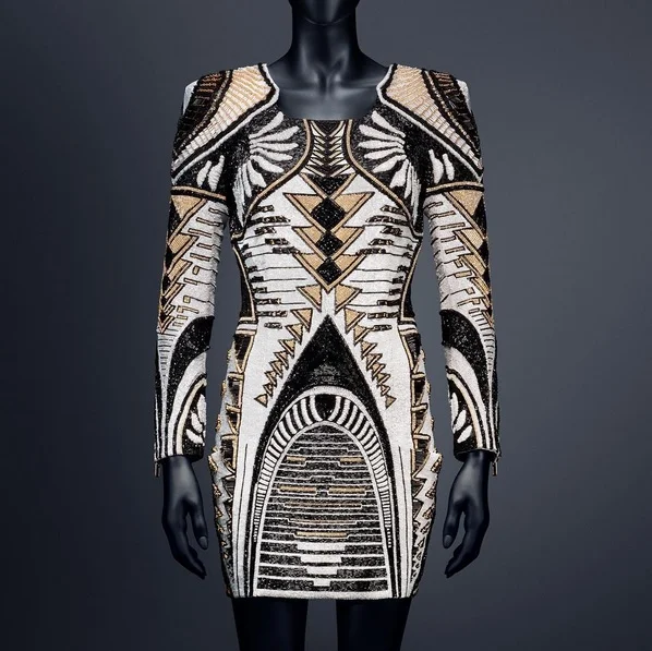 Hacker fashionista vaza fotos da coleção da Balmain para H&M no Instagram