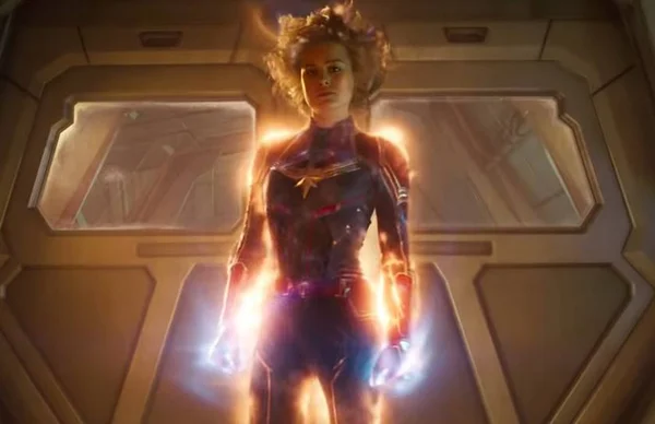 Novo trailer de Capitã Marvel detalha origens da super-heroína
