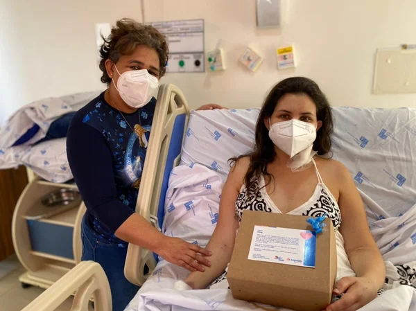 GO: “Está traumatizada”, diz mãe de jovem com “doença da urina preta”