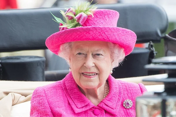 Relembre a última missão cumprida com sucesso pela rainha Elizabeth II