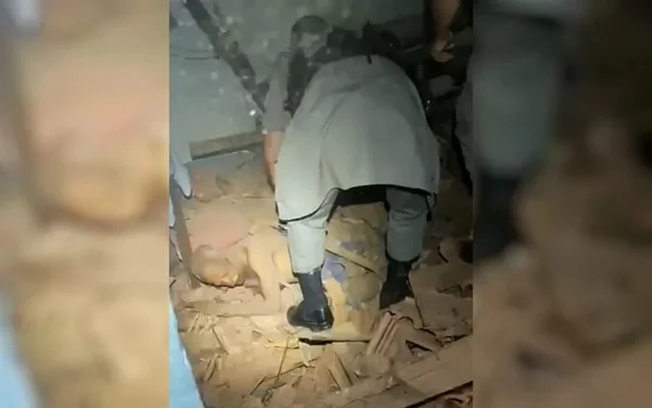 Vídeo: idoso fica soterrado após telhado desabar no Entorno do DF