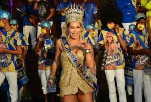 Rainha de Bateria é funcionária fantasma em Secretaria da Casa Civil
