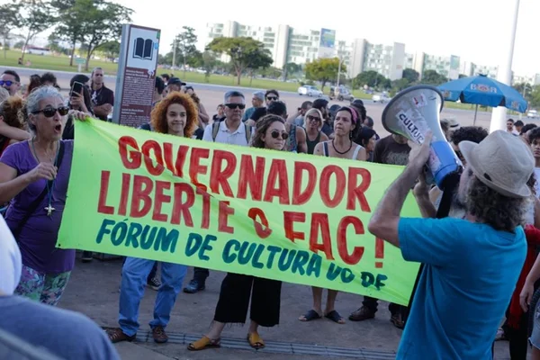 TCDF suspende uso de recursos do FAC para reforma do Teatro Nacional
