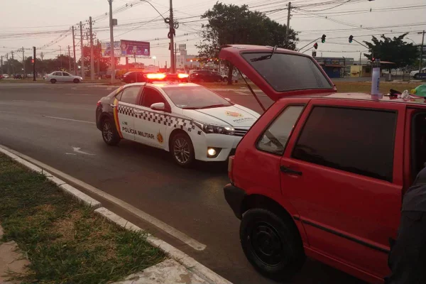 PMDF prende casal suspeito de vender drogas em esquema delivery no Sudoeste