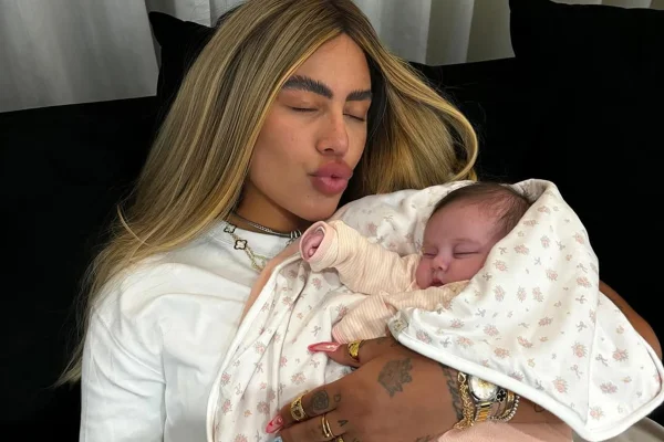 Rafaella Santos encanta com clique inédito de Helena, filha de Neymar - Metrópoles