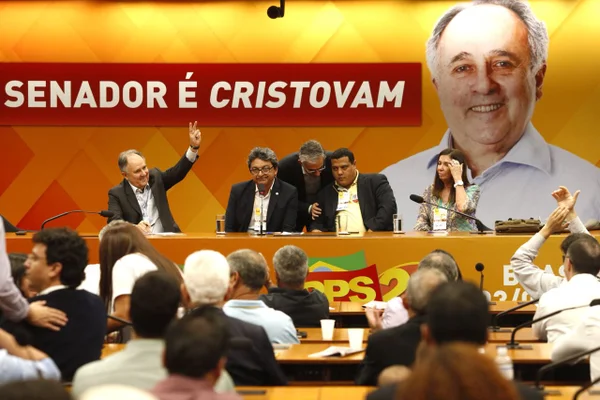 PPS-DF confirma Cristovam na disputa ao Senado e apoio a Rosso