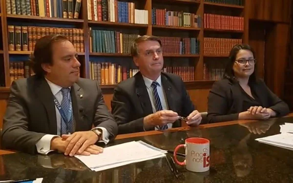 Bolsonaro sobre impeachment: “Só Deus me tira da cadeira presidencial”