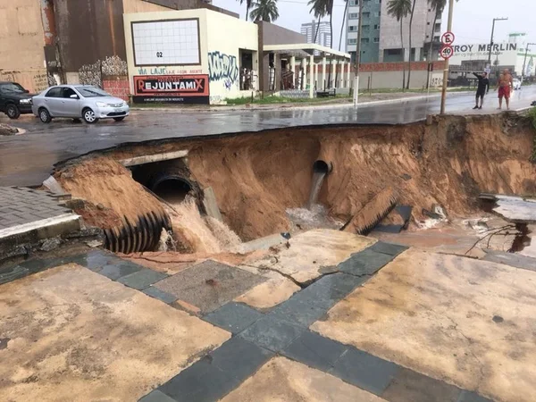 Tremor de terra é sentido em Maceió e assusta moradores