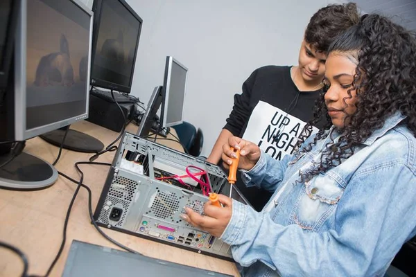 DF tem 500 vagas gratuitas em cursos profissionalizantes de tecnologia