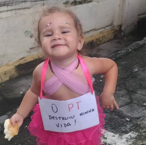 Mini-Barbie dos privilégios Mini-Barbie dos privilégios