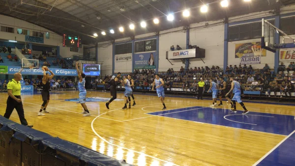 Universo/Brasília estreia na temporada com derrota por 77 x 69