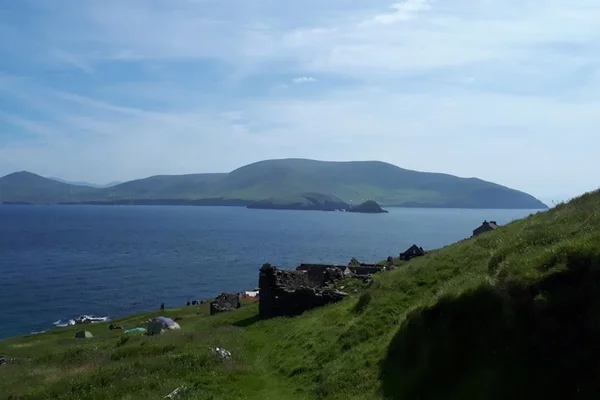 Ilha remota da Irlanda busca pessoas para administrar cafeteria