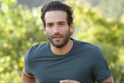 Humberto Carrão como Afonso em Vale Tudo