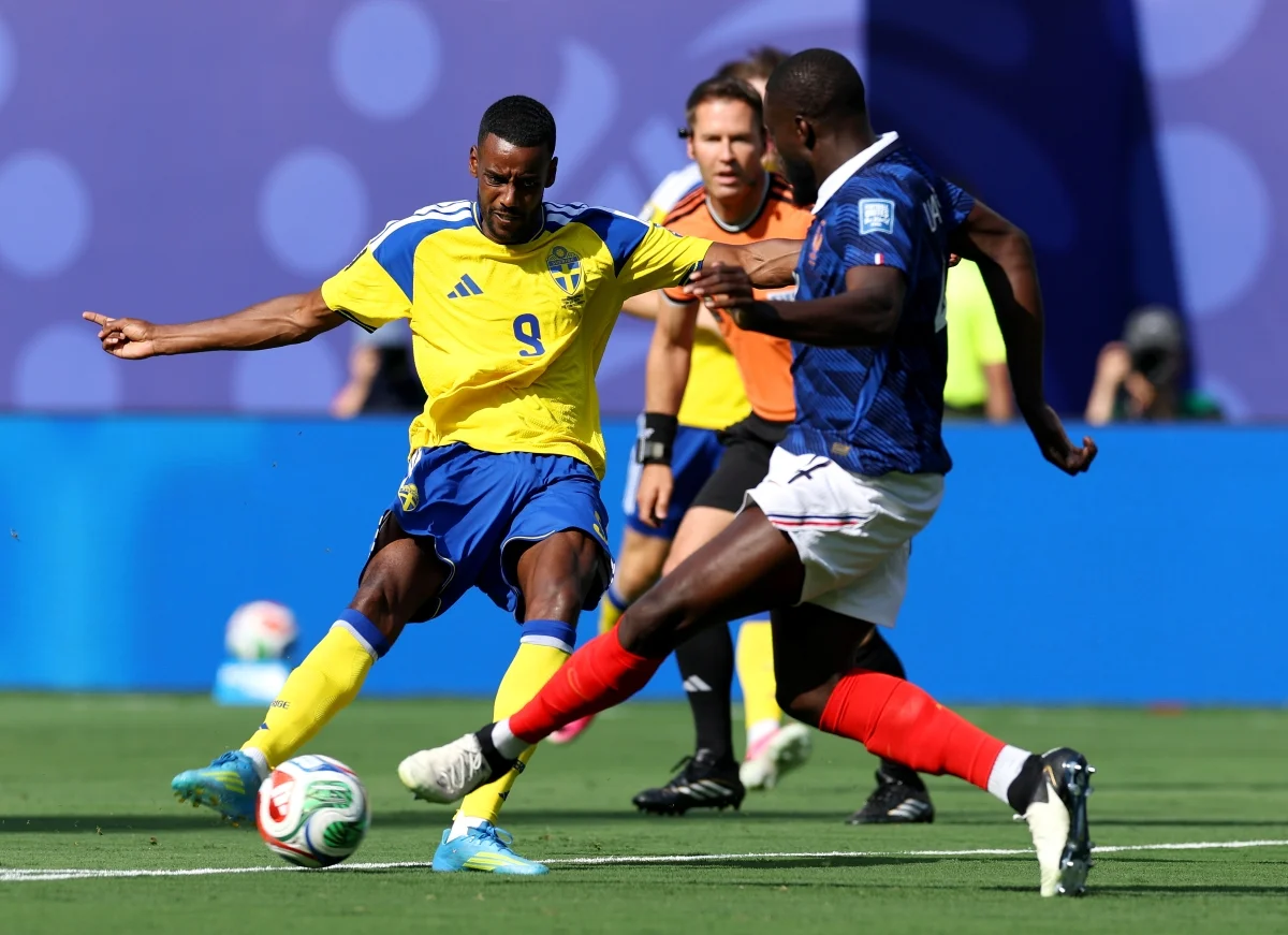 França e Suécia se enfrentam pelos 16 avos de final da Copa do Mundo França e Suécia se enfrentam pelos 16 avos de final da Copa do Mundo