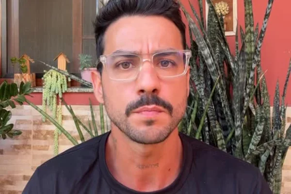 Influenciador Gabriel Madureira revela consequência grave e cirurgia por conta de IST - Metrópoles