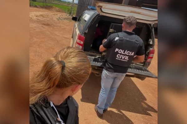 Briga por sal em cocho de gado termina com chefe de fazenda morto