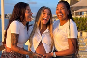 Ludmilla, Brunna Gonçalves e Silvana, mãe de Lud