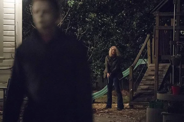 Crítica: novo Halloween é terror sobre trauma vivido em família