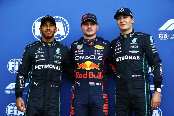 Verstappen freia empolgação da Mercedes e faz a pole no GP do México