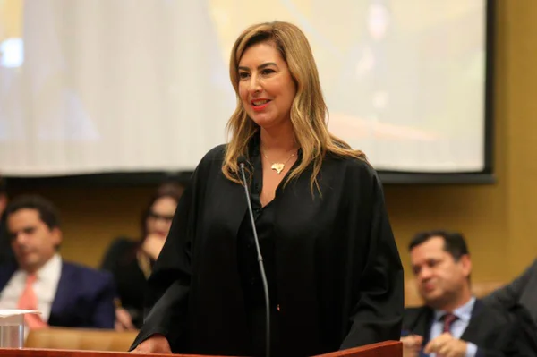 Renata Gil, ex-presidente da AMB