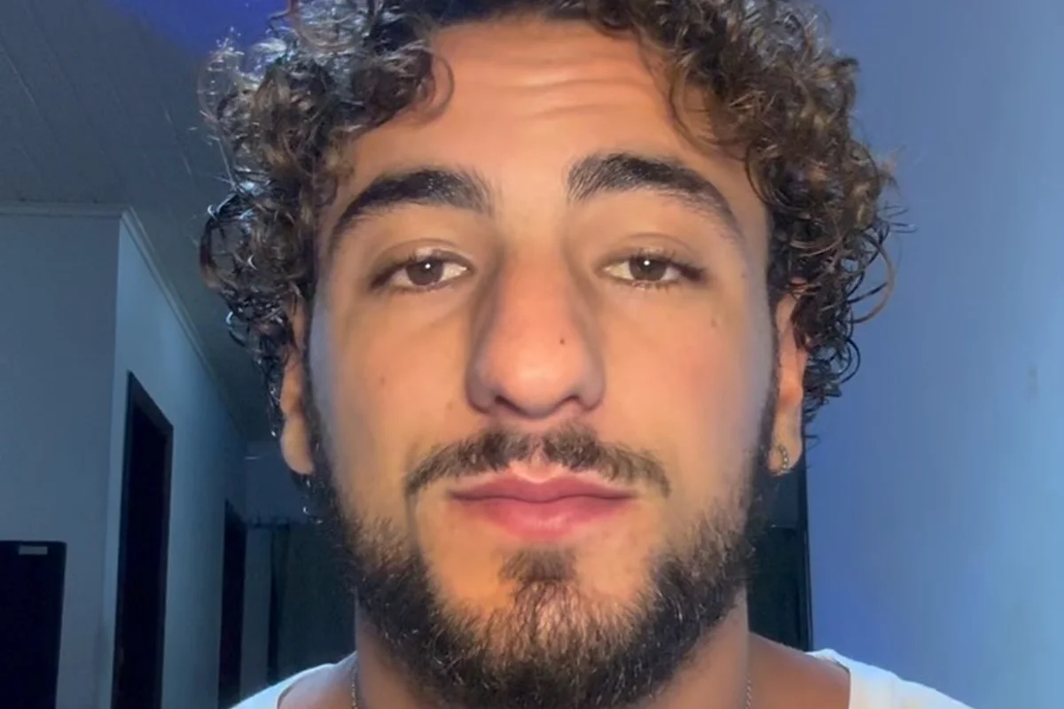 Expulso do De Férias com o Ex, Lucas Ranhol nega acusação de assédio