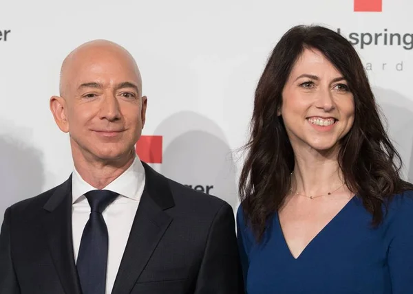 Confira os 10 divórcios de celebridades mais caros do mundo
