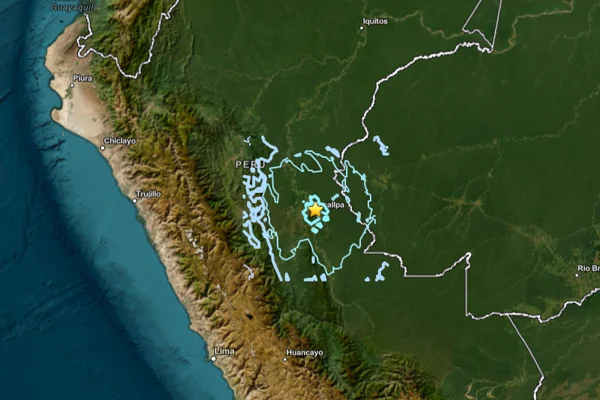 imagem colorida de registro de terremoto no peru, próximo à fronteira com o brasil