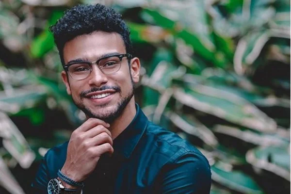Sergio Malheiros fala pela primeira vez sobre troca de bailarina