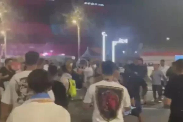 Torcedores argentinos e mexicanos brigam em Doha