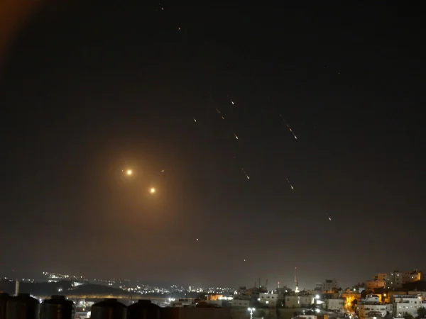 Ataque aéreo em tel Aviv, capital de Israel