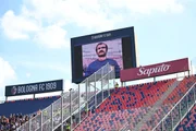 Sandro Mazzola foi lembrado na partida entre Bologna e Torino, realizada no Stadio Renato Dall'Ara, pelo Campeonato Italiano. Sandro Mazzola foi lembrado na partida entre Bologna e Torino, realizada no Stadio Renato Dall'Ara, pelo Campeonato Italiano.