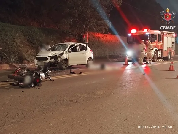 Motociclista bate de frente em carro e morre na DF-290