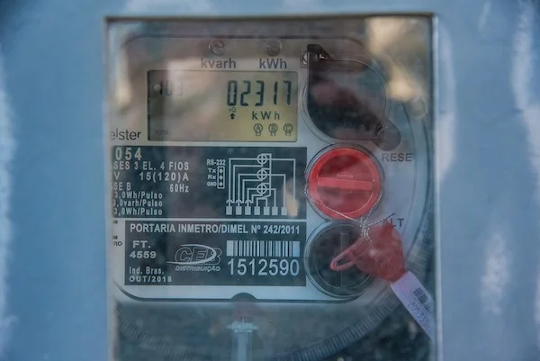 Consumidores pagarão quase R$2 bilhões a mais por subsídios na energia