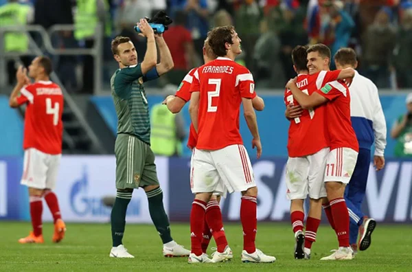 Após dois “não” ao Brasil, Mário Fernandes vira titular da Rússia
