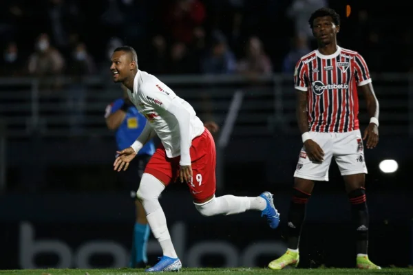 Luan Cândido bragantino