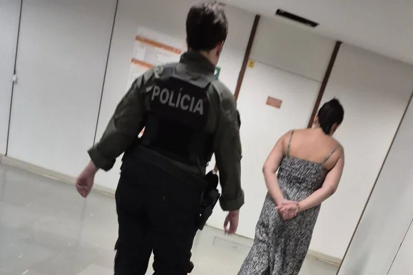 Estelionatária é presa em flagrante na Câmara dos Deputados