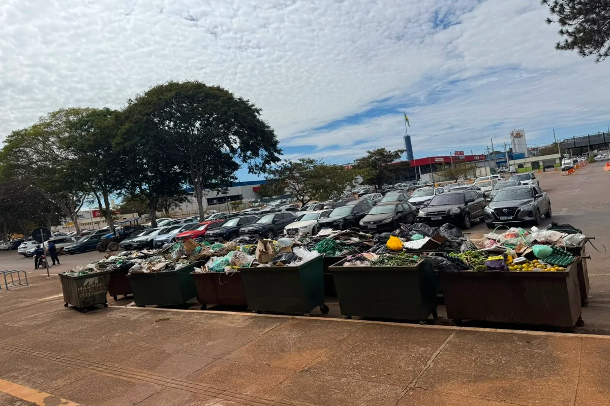 Associação denuncia lixo acumulado na Ceasa-DF por falhas na coleta. Veja vídeo